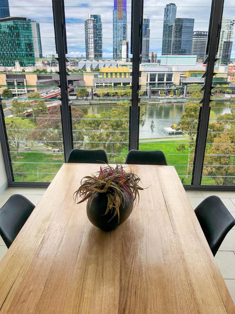 Melbourne River Views Διαμέρισμα Εξωτερικό φωτογραφία